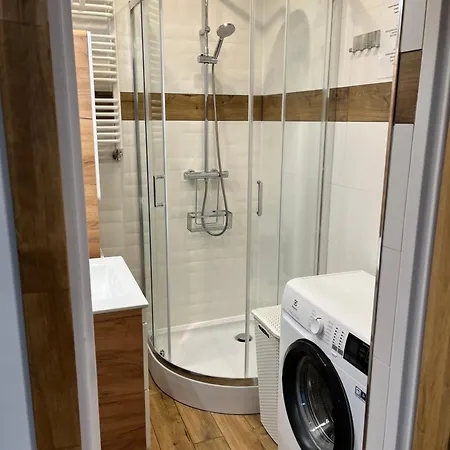 アパート Na Kamiennej コウォブジェク